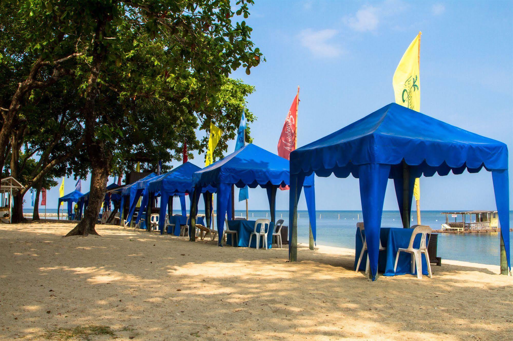 Matabungkay Beach Hotel ليان المظهر الخارجي الصورة